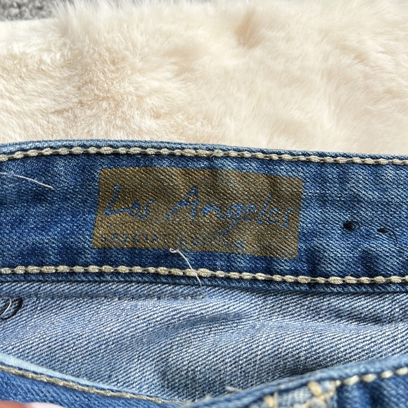 Urban Heritage Men’s Bootcut Jeans - Picture 5 of 10